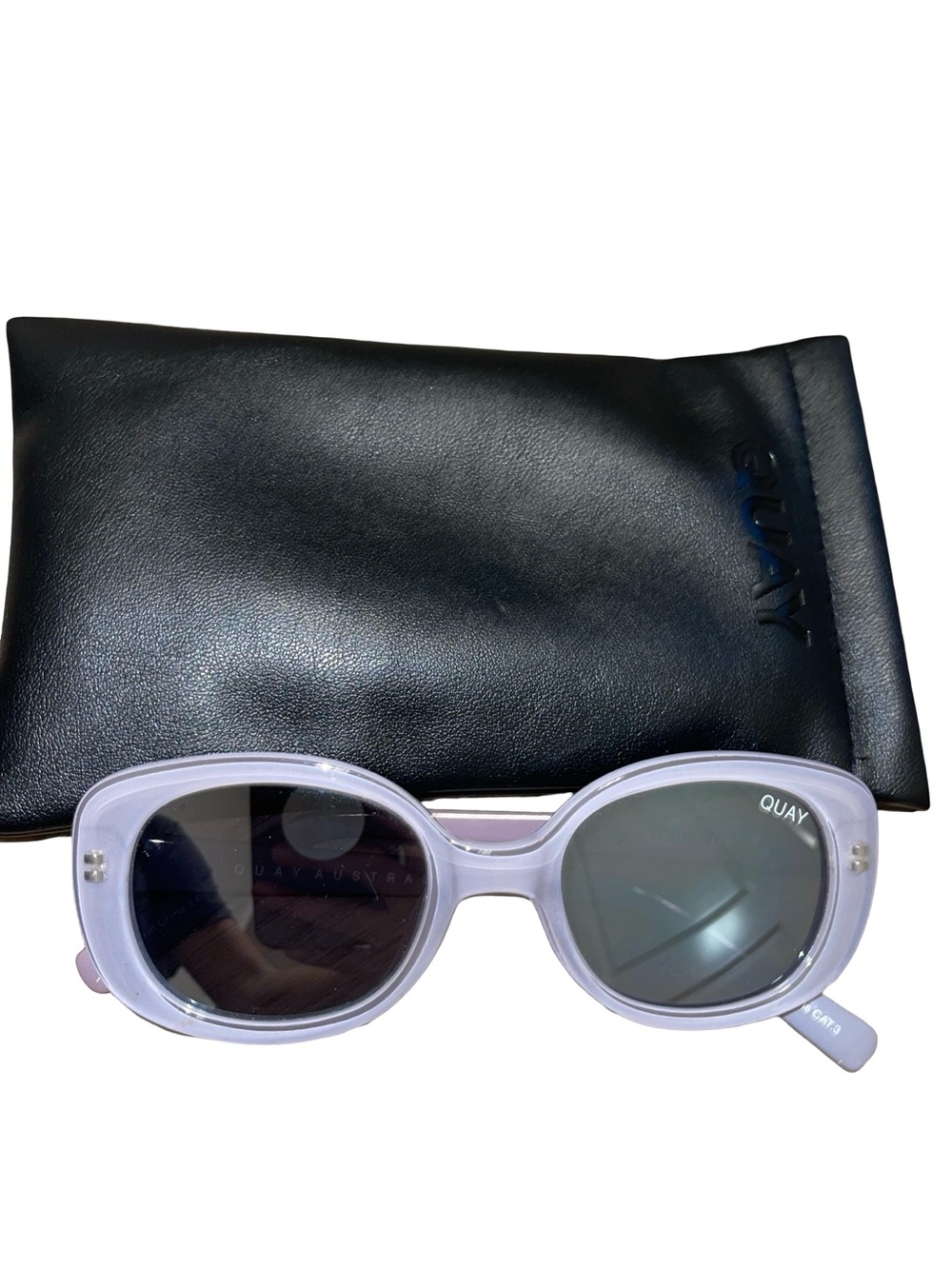 Quay Australia Lulu Lilac Oval Sunglasses with Case